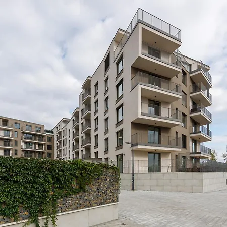 Terrace View - Golden Rezidence Nova Karolina * אוסטרבה