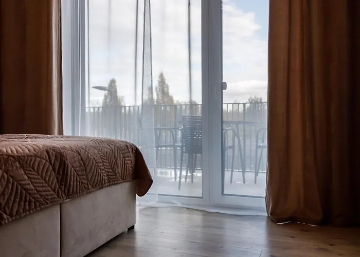 Terrace View - Golden Rezidence Nova Karolina Апартаменти *