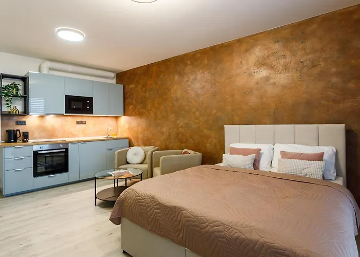 Terrace View - Golden Rezidence Nova Karolina Апартаменти